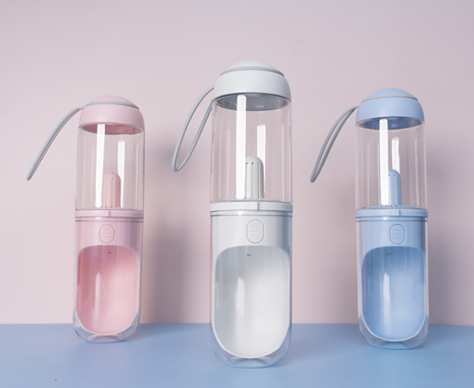 PORTABLE DOG WATER BOTTLE